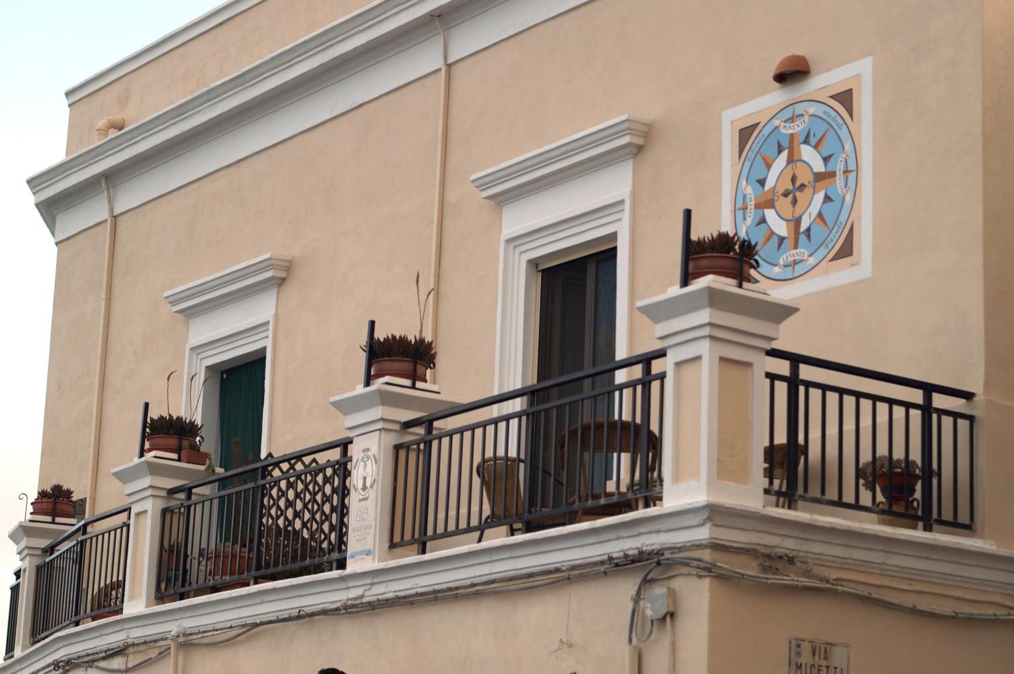 Palazzo Barba Bed & Breakfast Gallipoli Bagian luar foto