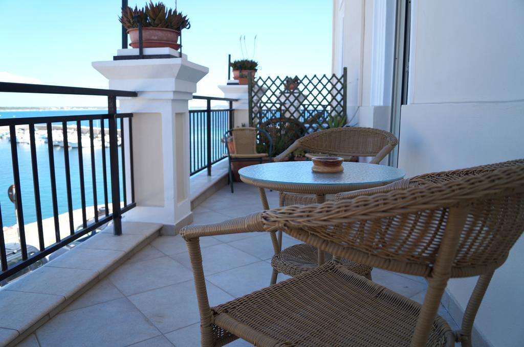 Palazzo Barba Bed & Breakfast Gallipoli Bagian luar foto